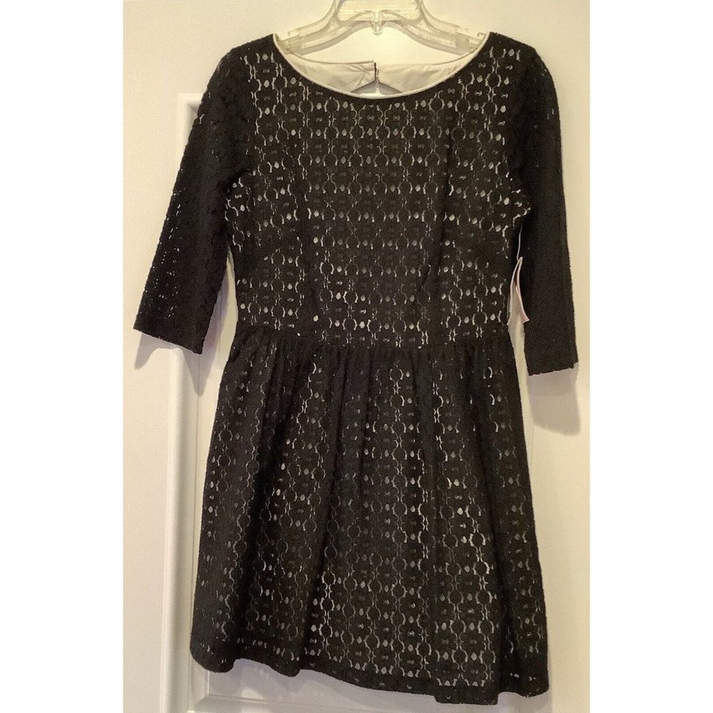 Lilly Pulitzer Dress Size 8 Black Lace Overlay 3/4 Sleeve Keyhole Back NEW